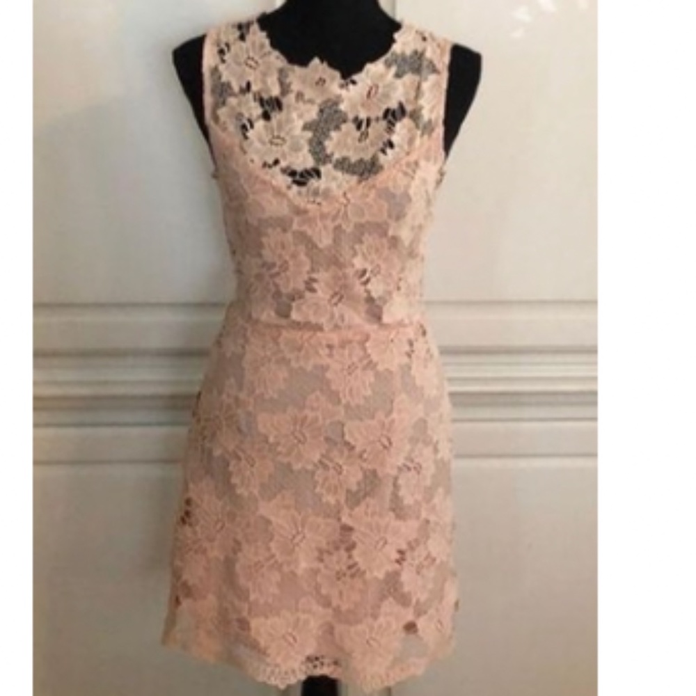 Gianni BiniPeach Lace Mini Dress